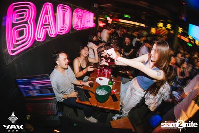UrboyTJ at Yak Bar — photo 132