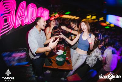 UrboyTJ at Yak Bar — photo 133