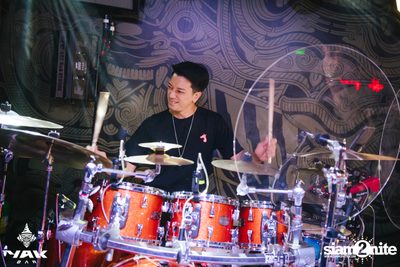 UrboyTJ at Yak Bar — photo 145