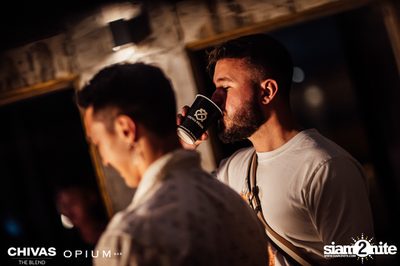 ภาพบรรยากาศจากงาน Chivas The Blend Remixed ที่ Opium Bar — photo 26