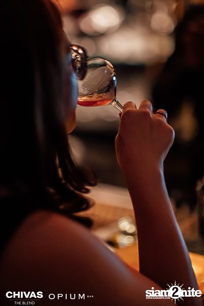 ภาพบรรยากาศจากงาน Chivas The Blend Remixed ที่ Opium Bar — photo 63