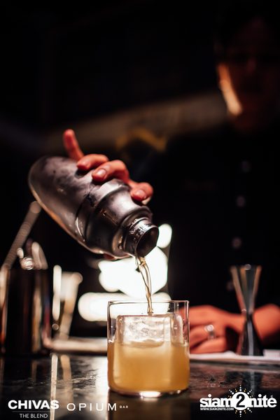 ภาพบรรยากาศจากงาน Chivas The Blend Remixed ที่ Opium Bar — photo 71