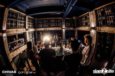 ภาพบรรยากาศจากงาน Chivas The Blend Remixed ที่ Opium Bar — photo 110