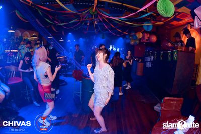 Brazilian Carnival at Revolucion Cocktail — photo 51