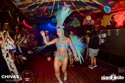 Brazilian Carnival at Revolucion Cocktail — photo 68