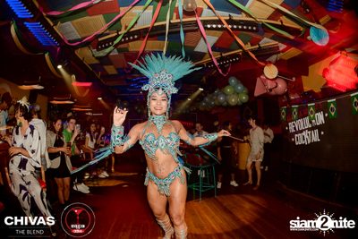 Brazilian Carnival at Revolucion Cocktail — photo 73