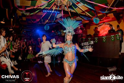 Brazilian Carnival at Revolucion Cocktail — photo 80