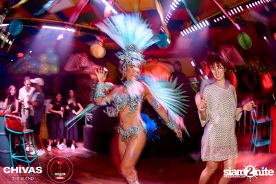 Brazilian Carnival at Revolucion Cocktail — photo 85