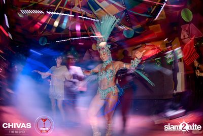 Brazilian Carnival at Revolucion Cocktail — photo 87