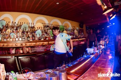 Brazilian Carnival at Revolucion Cocktail — photo 96