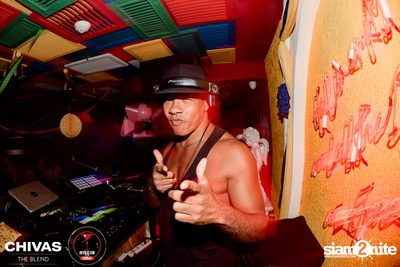 Brazilian Carnival at Revolucion Cocktail — photo 135