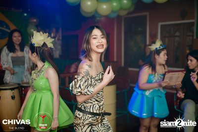 Brazilian Carnival at Revolucion Cocktail — photo 145