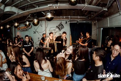 DABOYWAY & MVL Live at Dr. Fetch — photo 74