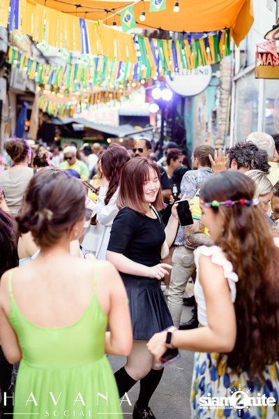 ภาพบรรยากาศจากงาน Brazilian Street Carnival ที่ Havana Social — photo 129