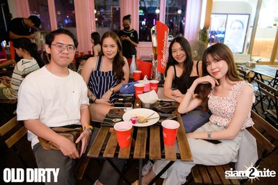 TarAtiwat x YellowSkrt at Old Dirty — photo 9