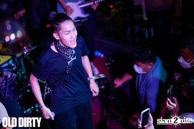 TarAtiwat x YellowSkrt at Old Dirty — photo 96