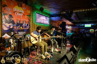 Kiankai and wanich & Duang Dao Diew Dai at SKIP Bar&Bistro — photo 3