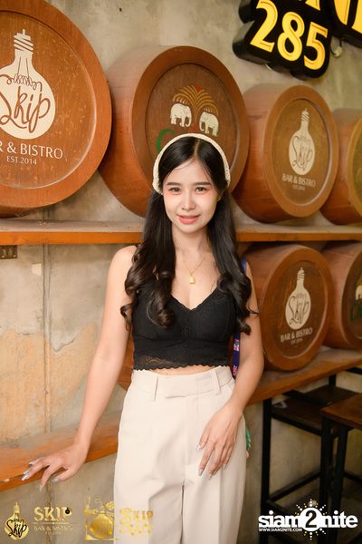 Kiankai and wanich & Duang Dao Diew Dai at SKIP Bar&Bistro — photo 23