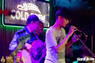 Kiankai and wanich & Duang Dao Diew Dai at SKIP Bar&Bistro — photo 141