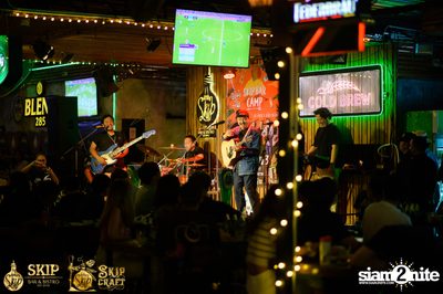 Kiankai and wanich & Duang Dao Diew Dai at SKIP Bar&Bistro — photo 146