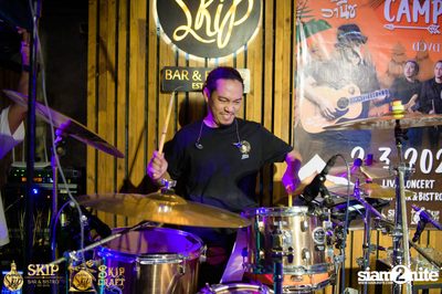 Kiankai and wanich & Duang Dao Diew Dai at SKIP Bar&Bistro — photo 150