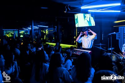 Mean at Throwback.bkk — photo 45