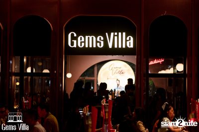 ภาพบรรยากาศคอนเสิร์ต Zom Marie x SLAPKISS ที่ร้าน Gems Villa — photo 2