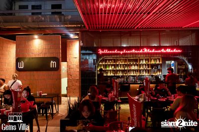 ภาพบรรยากาศคอนเสิร์ต Zom Marie x SLAPKISS ที่ร้าน Gems Villa — photo 6