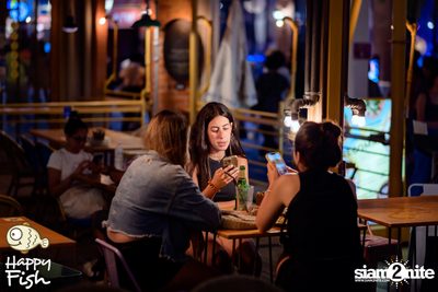 ภาพบรรยากาศงาน Season Five ที่ร้าน Happy Fish Asiatique — photo 13