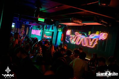 CD GUNTEE x TIMETHAI at Yak Bar — photo 9