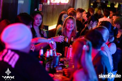 CD GUNTEE x TIMETHAI at Yak Bar — photo 49