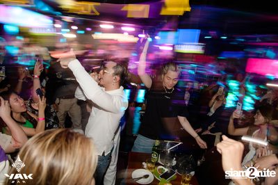 CD GUNTEE x TIMETHAI at Yak Bar — photo 122