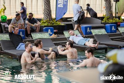 Pool Party at Holiday Inn Sukhumvit — photo 35
