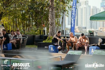 Pool Party at Holiday Inn Sukhumvit — photo 44