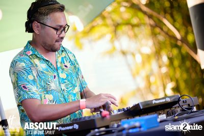 Pool Party at Holiday Inn Sukhumvit — photo 53