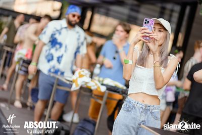 Pool Party at Holiday Inn Sukhumvit — photo 67