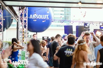 Pool Party at Holiday Inn Sukhumvit — photo 86
