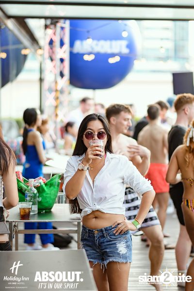 Pool Party at Holiday Inn Sukhumvit — photo 88