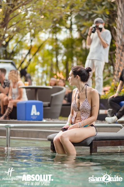 Pool Party at Holiday Inn Sukhumvit — photo 101