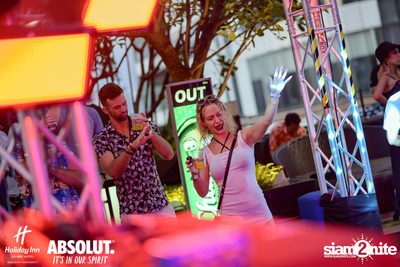 Pool Party at Holiday Inn Sukhumvit — photo 124
