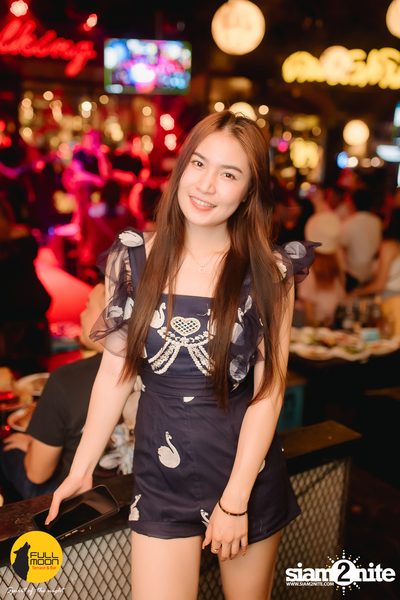Bank Preeti at Fullmoon Terrace — photo 108