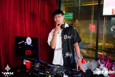 YourMOOD x Safeplanet at Yak Bar — photo 7