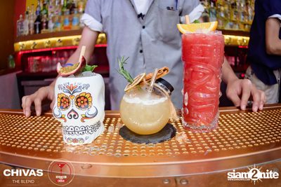 2499 - Revo Gangsters at Revolucion Cocktail — photo 61