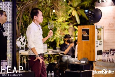 ภาพบรรยากาศงาน 19 Crimes ที่ Heap Viphawadee  — photo 56