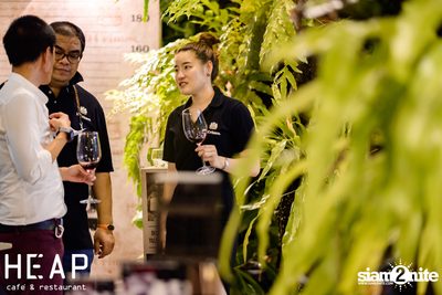 ภาพบรรยากาศงาน 19 Crimes ที่ Heap Viphawadee  — photo 57