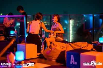 Mad Stash x Octave Songkran Opening Party ที่ Octave Rooftop Bar — photo 9