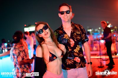 Mad Stash x Octave Songkran Opening Party ที่ Octave Rooftop Bar — photo 17