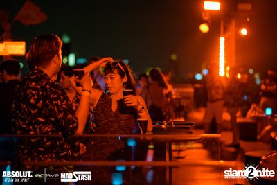 Mad Stash x Octave Songkran Opening Party ที่ Octave Rooftop Bar — photo 20