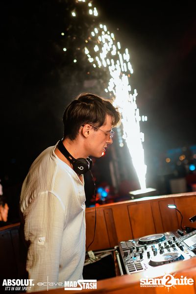 Mad Stash x Octave Songkran Opening Party ที่ Octave Rooftop Bar — photo 36
