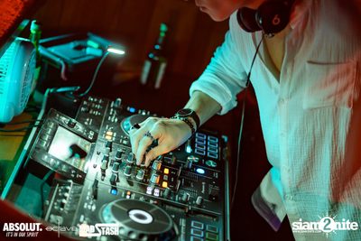Mad Stash x Octave Songkran Opening Party ที่ Octave Rooftop Bar — photo 43